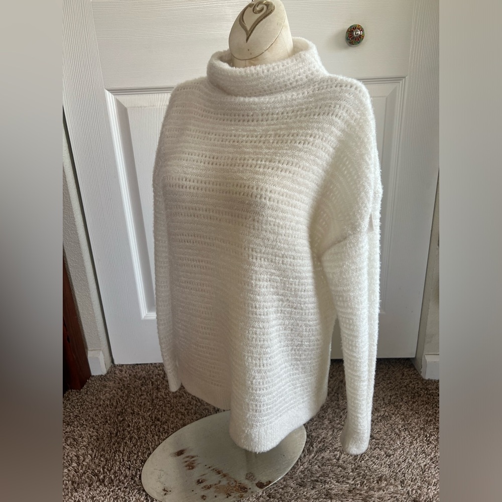 Calvin Klein White Knit Cream Mockneck Sweater Classic Warm